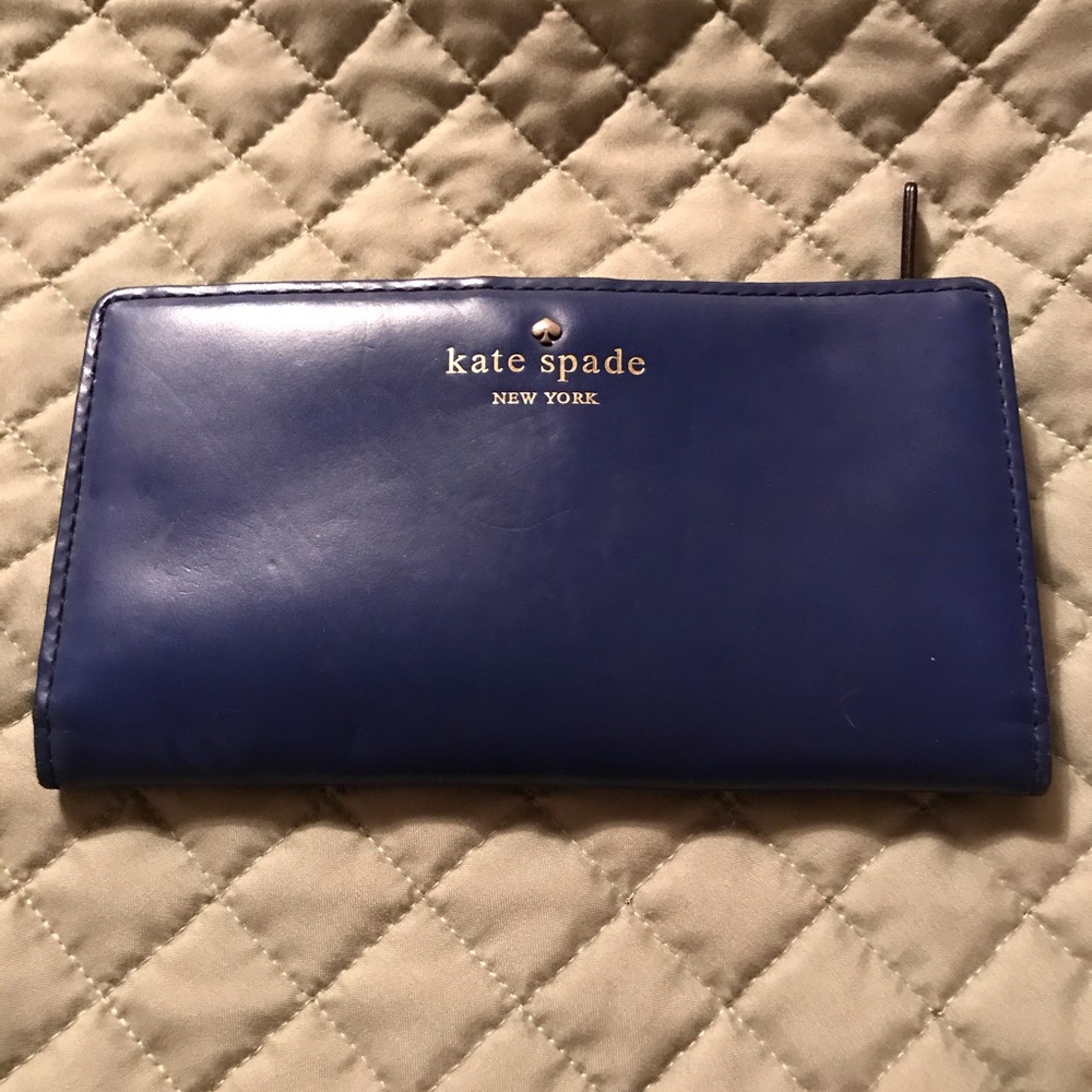 Kate Spade two toned snap wallet - Picture 1 of 3